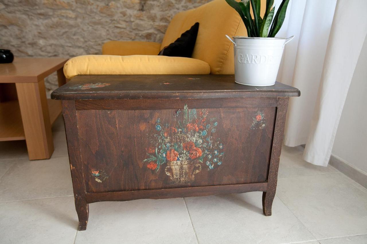 Kuca Za Odmor Toksini Appartement Zadar Buitenkant foto