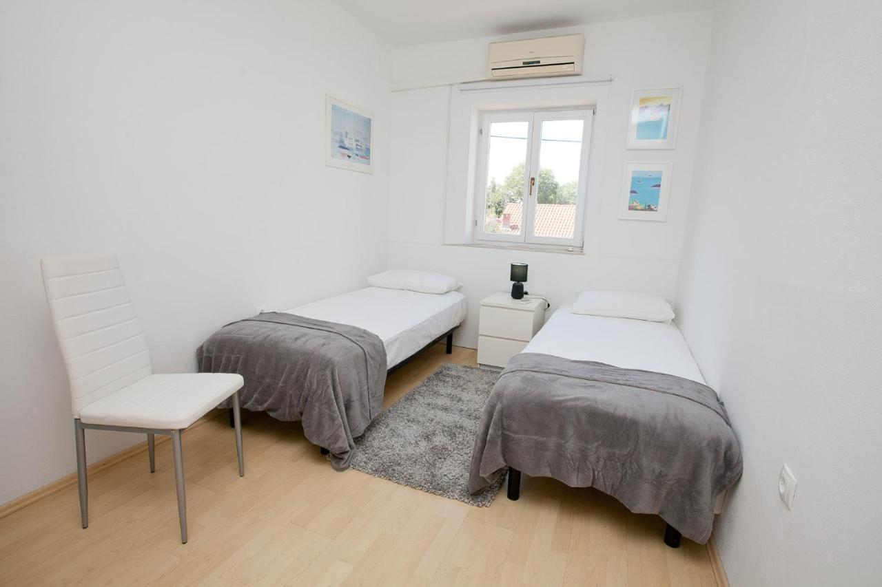 Kuca Za Odmor Toksini Appartement Zadar Buitenkant foto