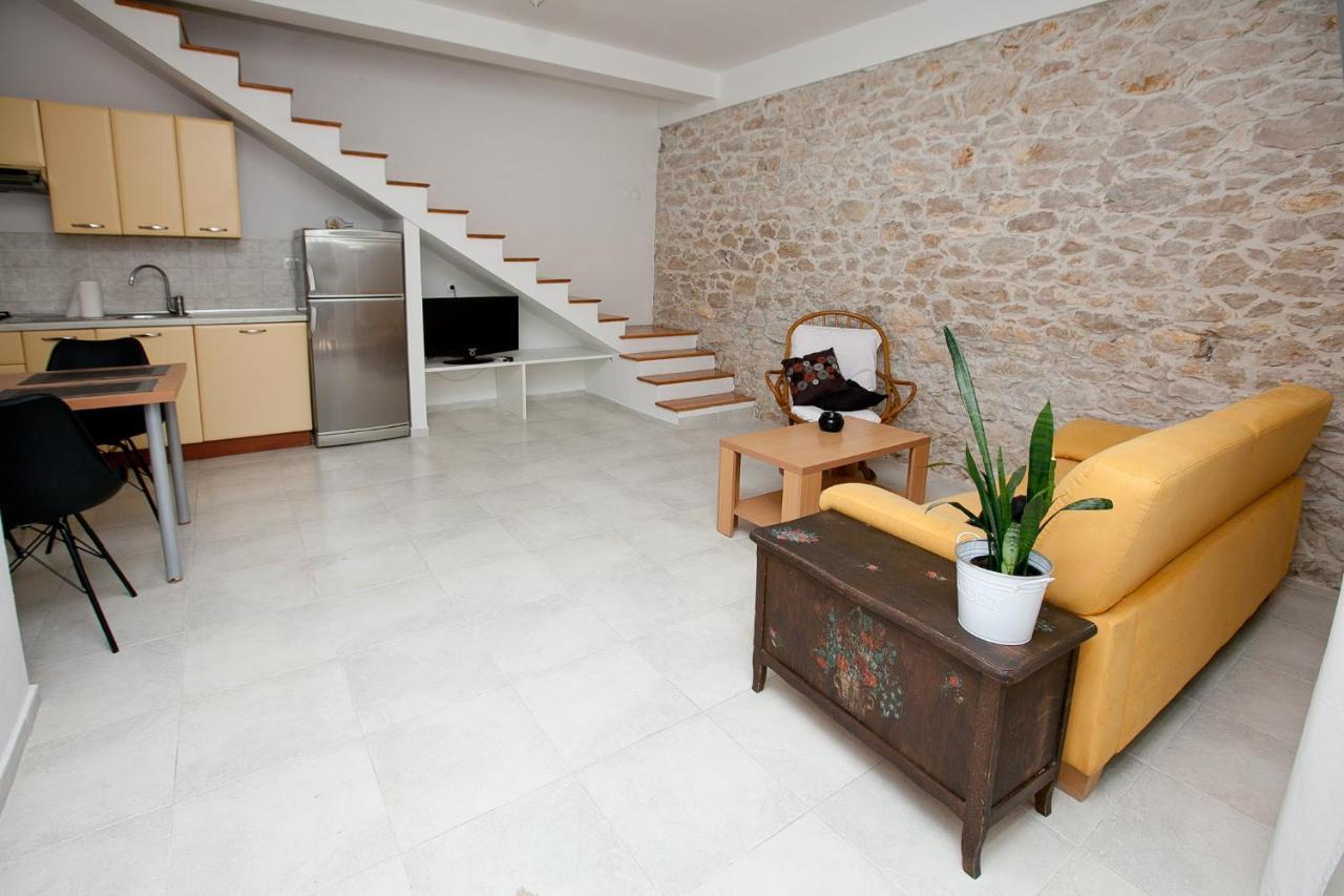 Kuca Za Odmor Toksini Appartement Zadar Buitenkant foto