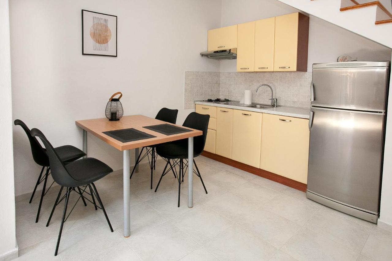 Kuca Za Odmor Toksini Appartement Zadar Buitenkant foto